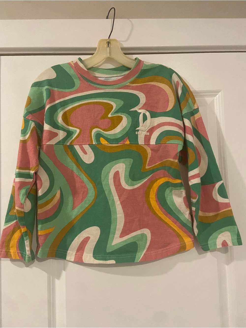 Disneyland Resort Spirit Jersey pink and green swirl long-sleeved